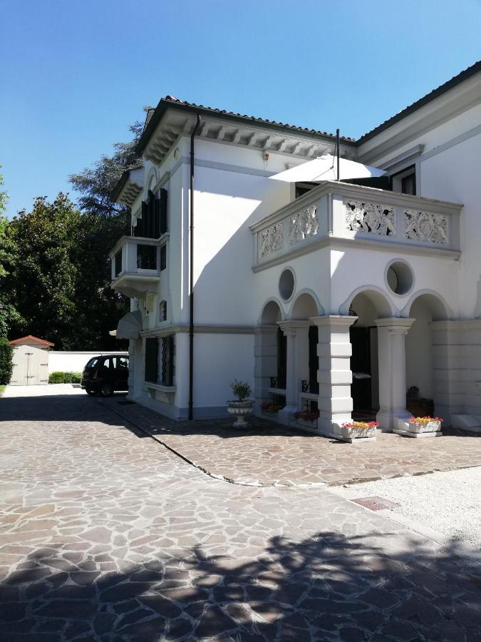 Bed and Breakfast Relais Toti Beb Bed E Breakfast Мольяно-Венето Екстер'єр фото